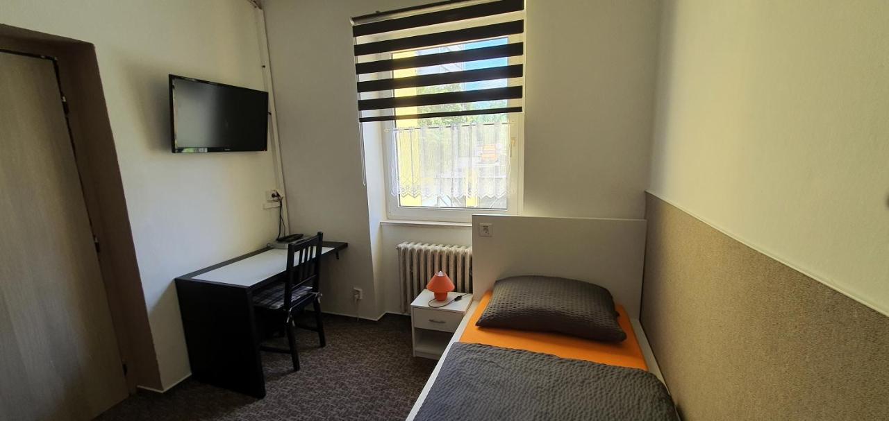 M-Tourist Hotel Prag Eksteriør billede